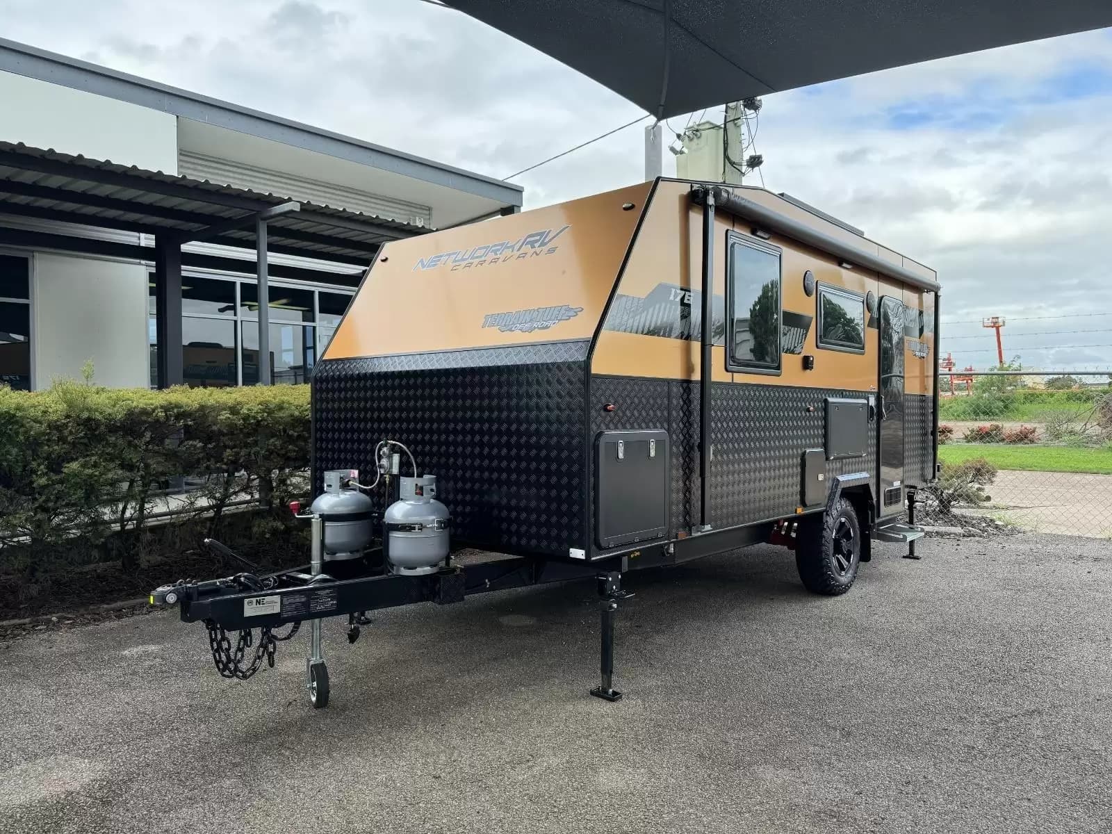 Network RV 17'6 Terrain Tuff Rear Door