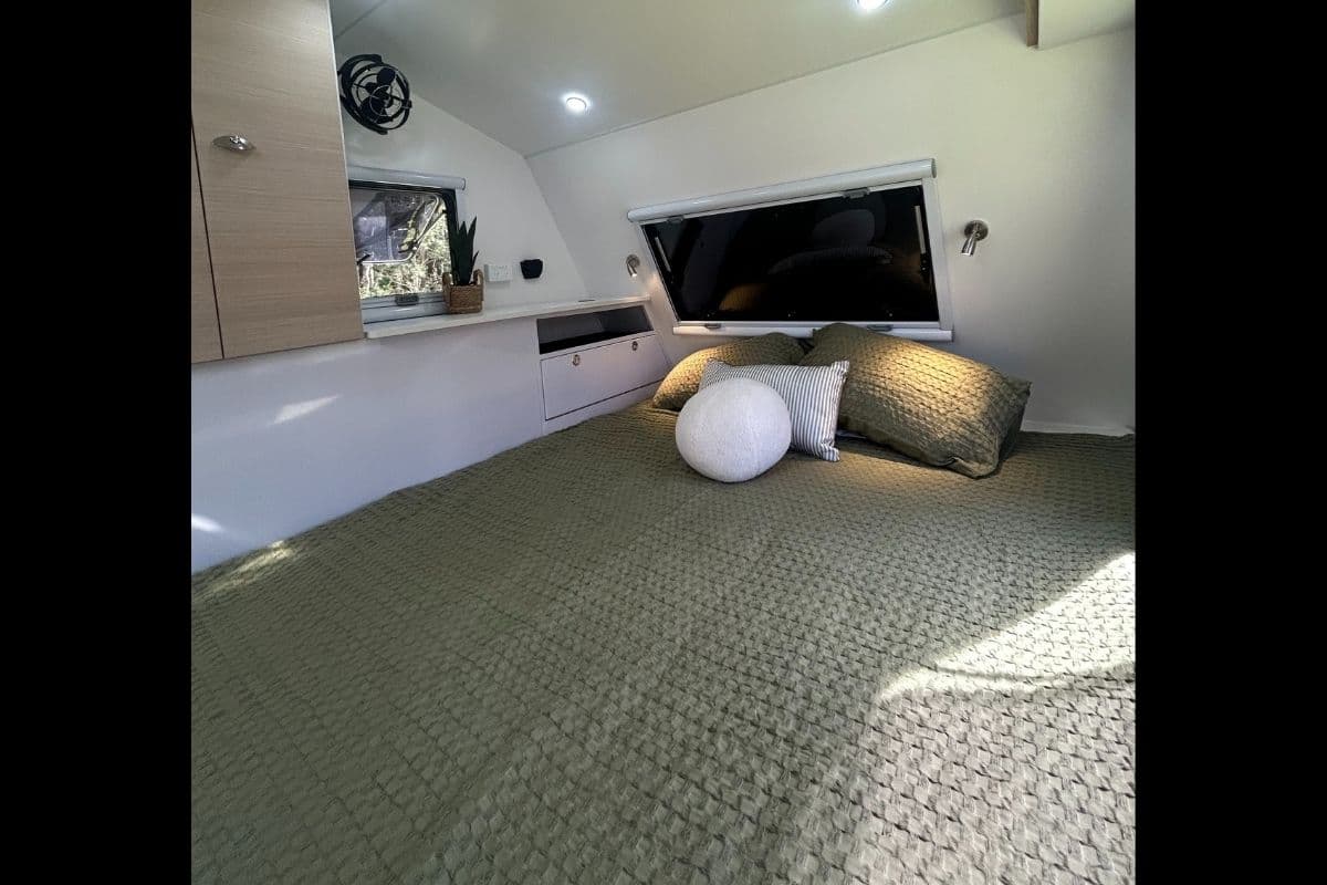 Jawa Off Road Campers Tarwarri 18